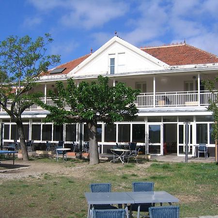 فندق Ymca Villeneuve Les Avignon المظهر الخارجي الصورة